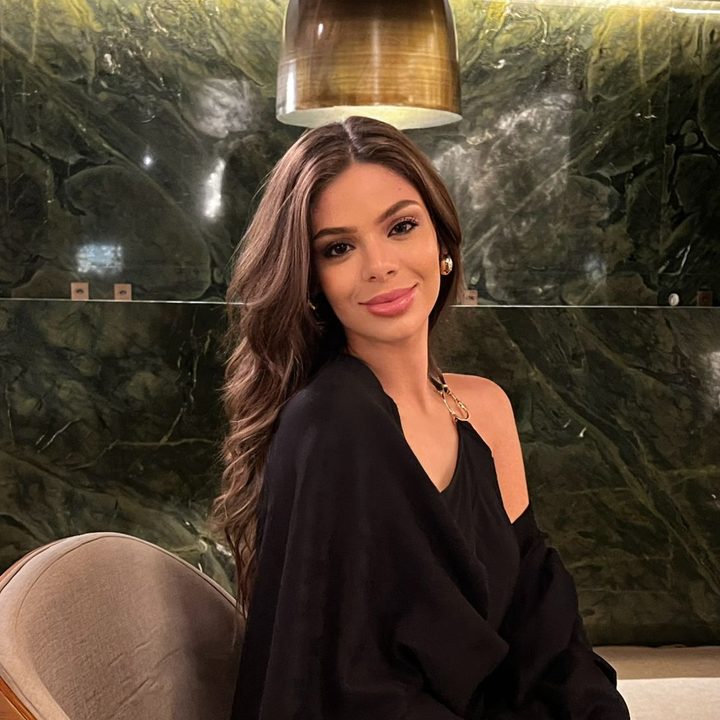 Dra. Julia Lippert Passos, médica dermatologista da Gianoto Hair Alphaville